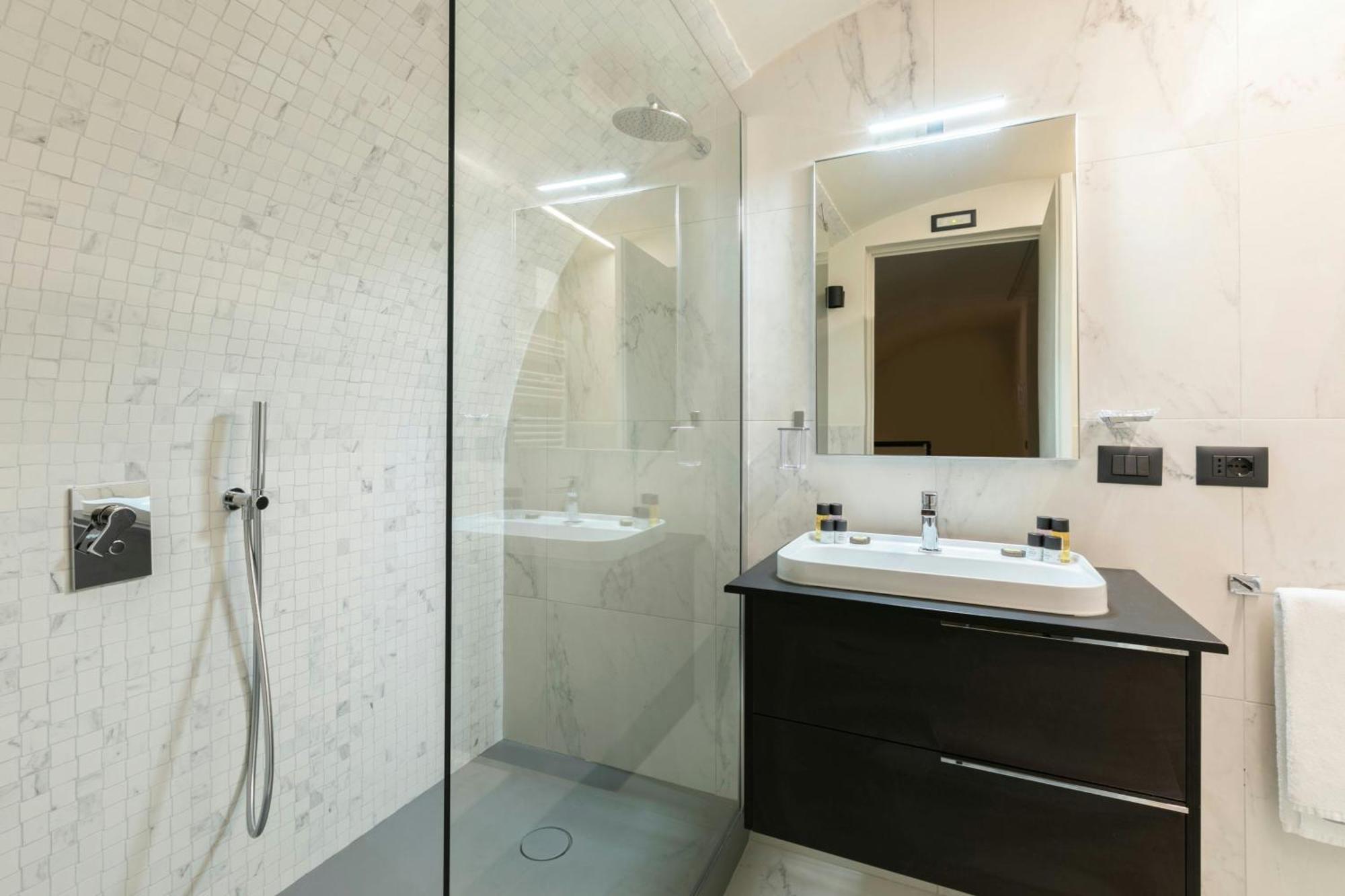 Sonder By Marriott Bonvoy Trastevere Apartments Piazza Trilussa Roma Exterior foto